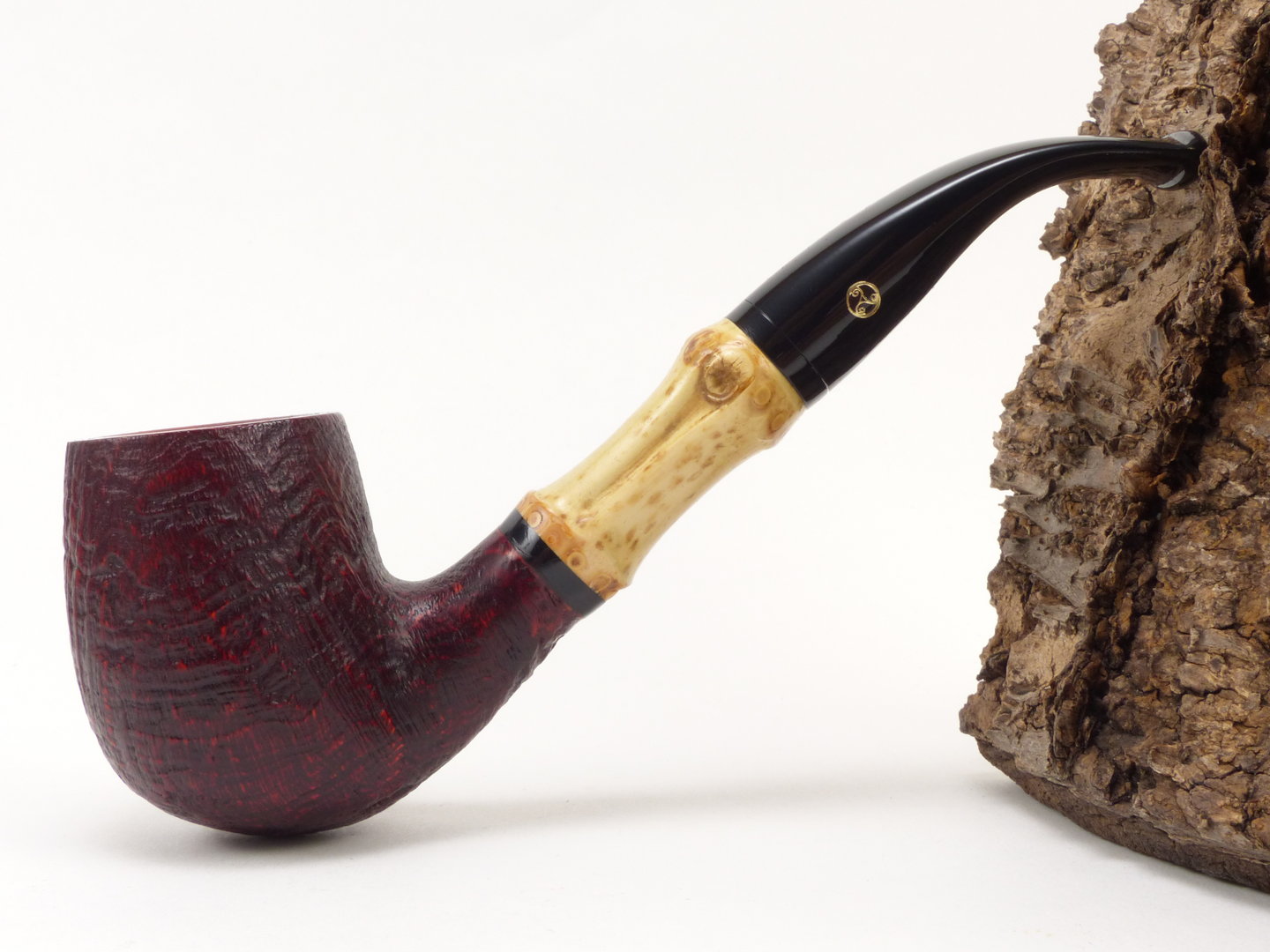 rattrays_bamboo_bent_sand_red_filter_2