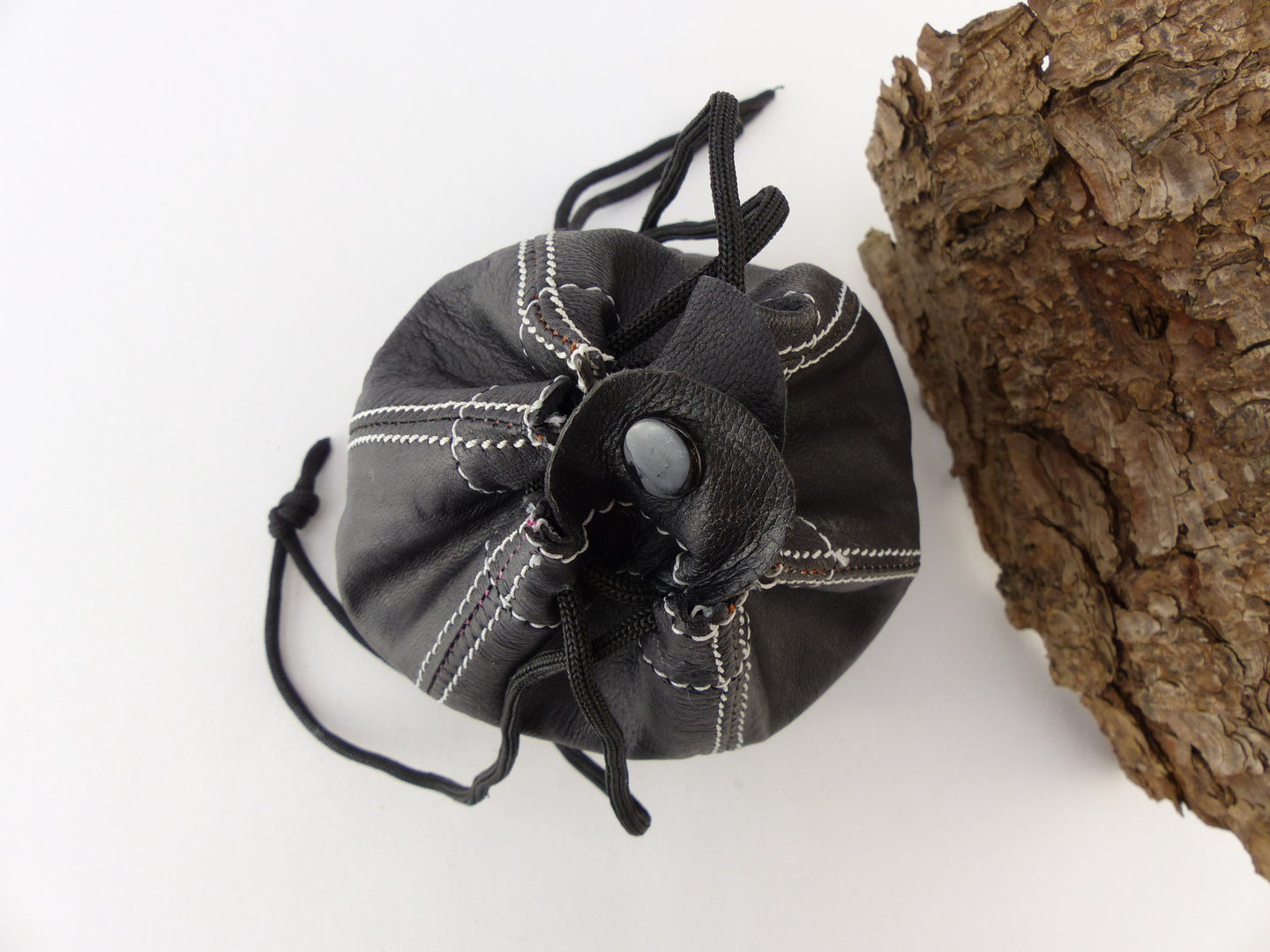 tabakbeutel_leder_schwarz_625213_2