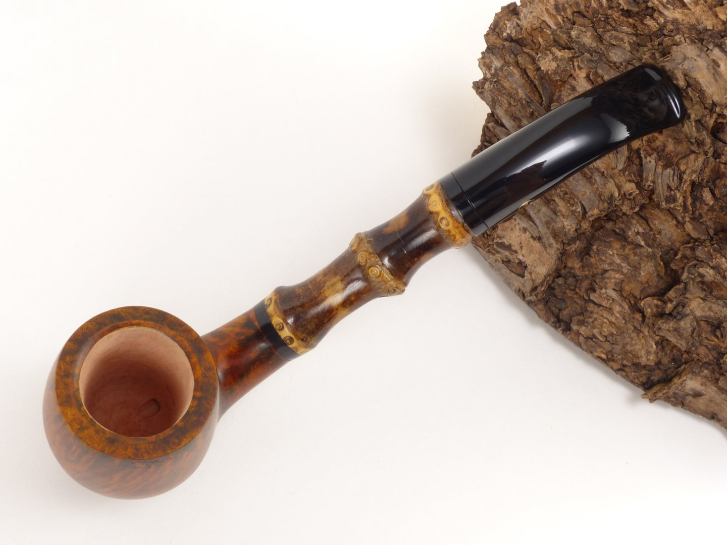 rattrays_bamboo_bent_contrast_filter_3