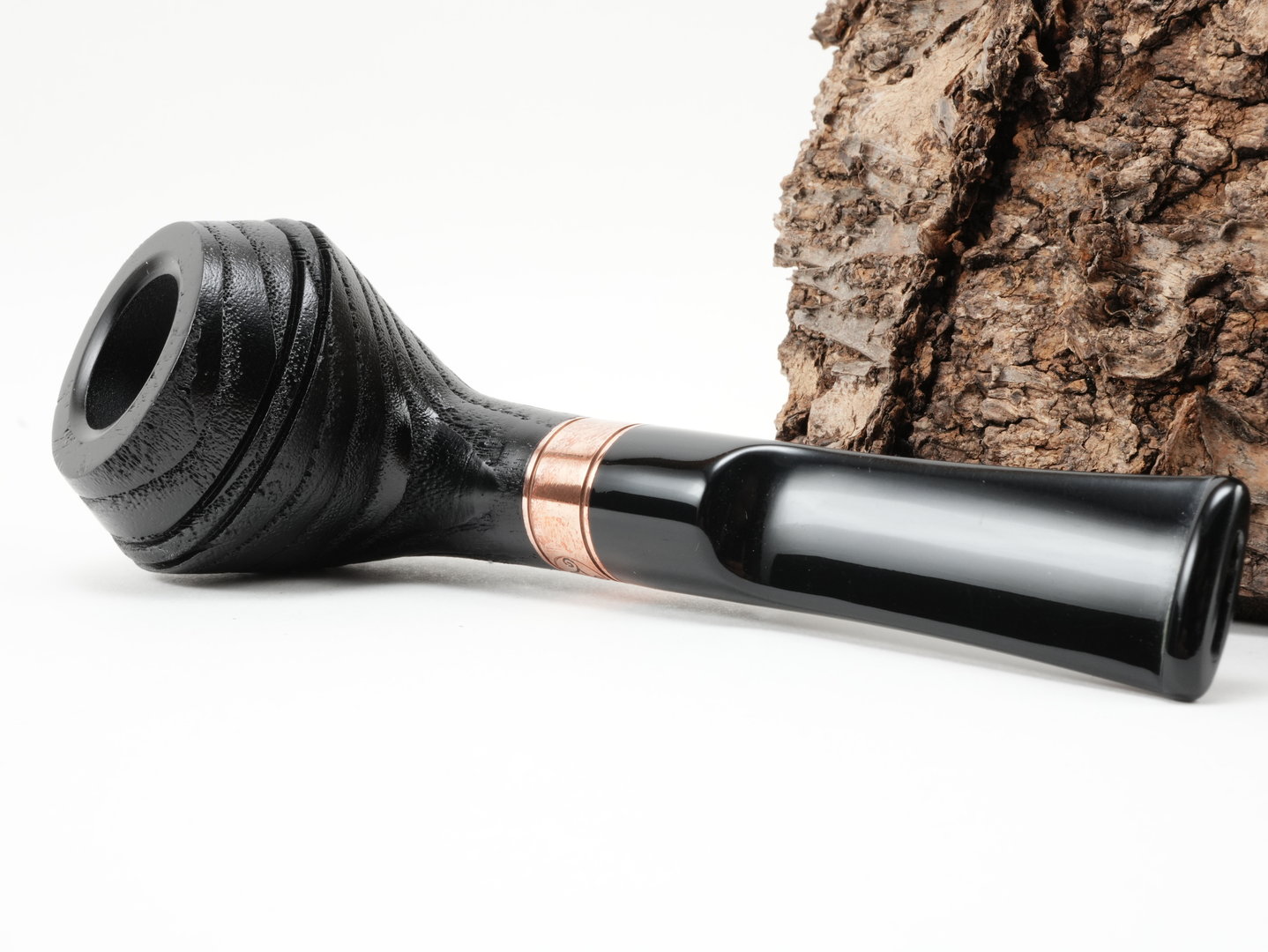 rattrays_distillery_129_G_black_5