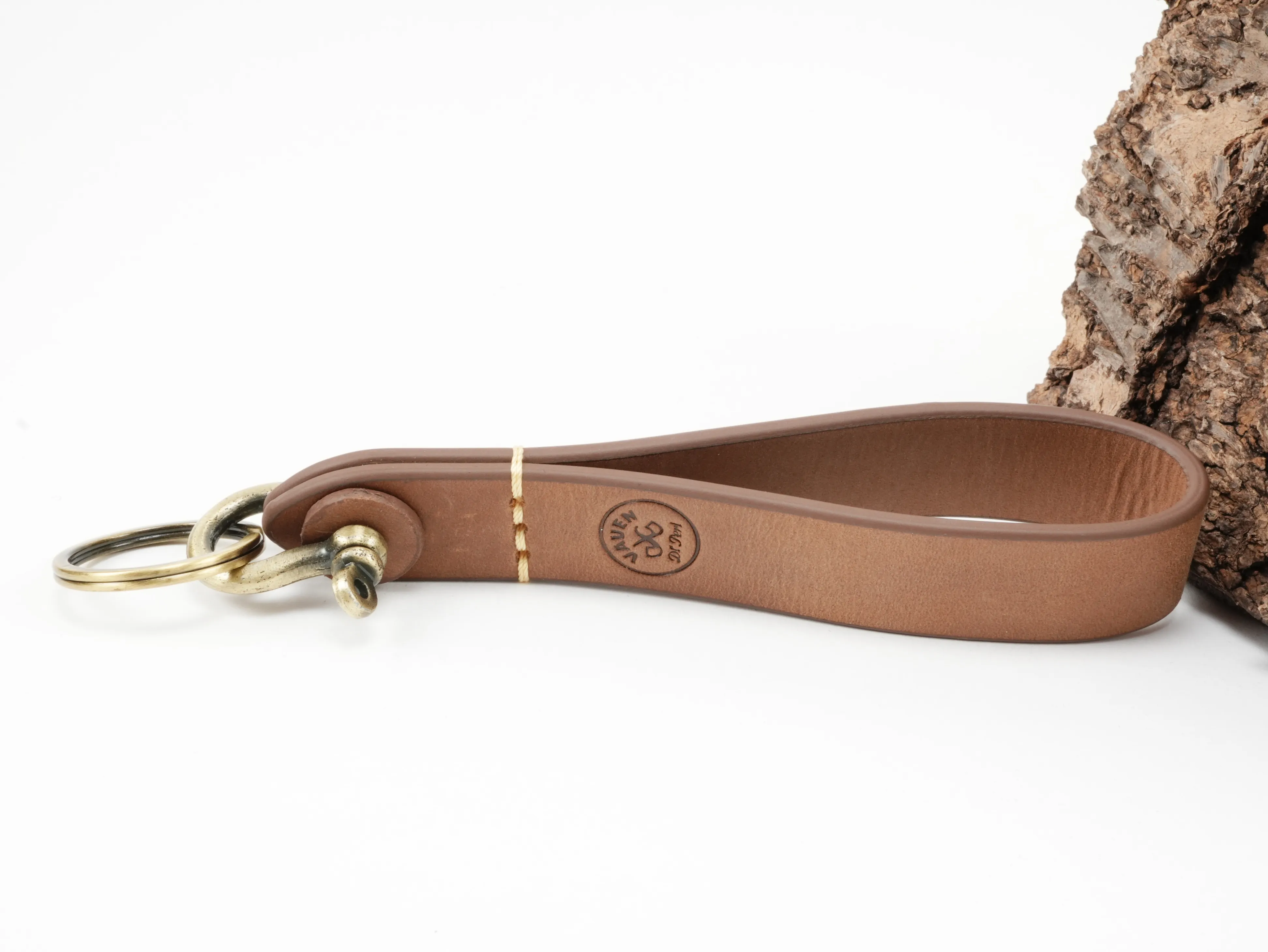 Vauen Keyring Pipe Stand Loop