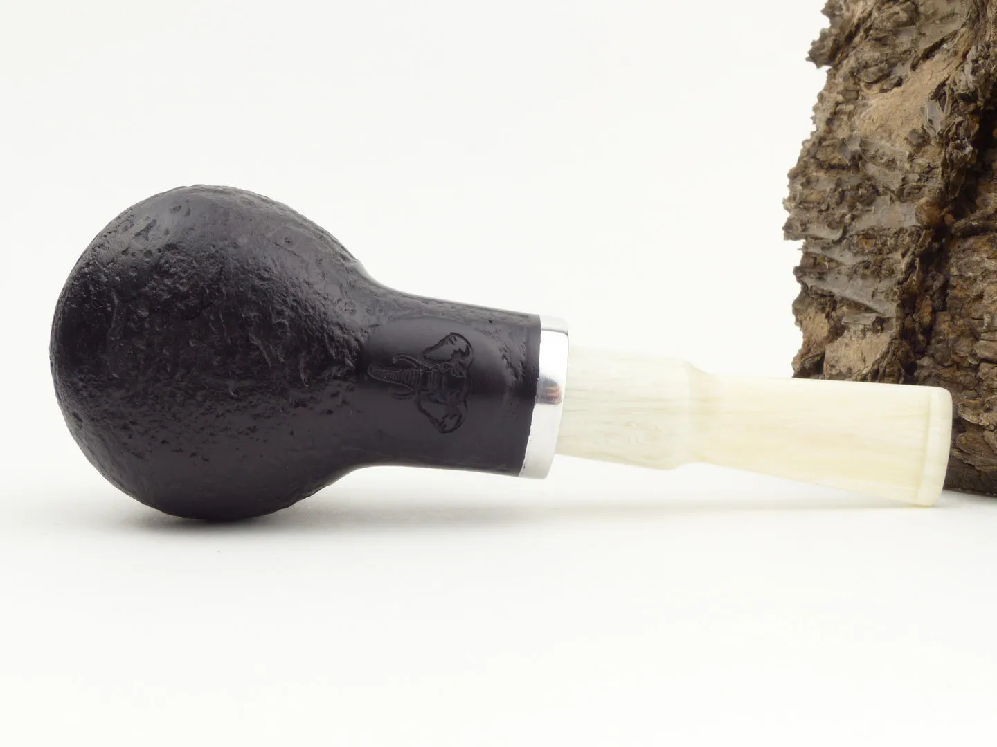 White Elephant Pfeife Ebony & Ivory sand 5 – Produktbild 7