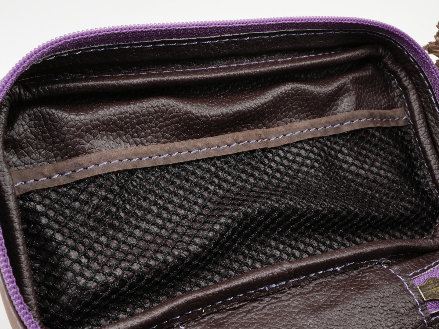 jeppesen_pipe_bag_brown_purple_7