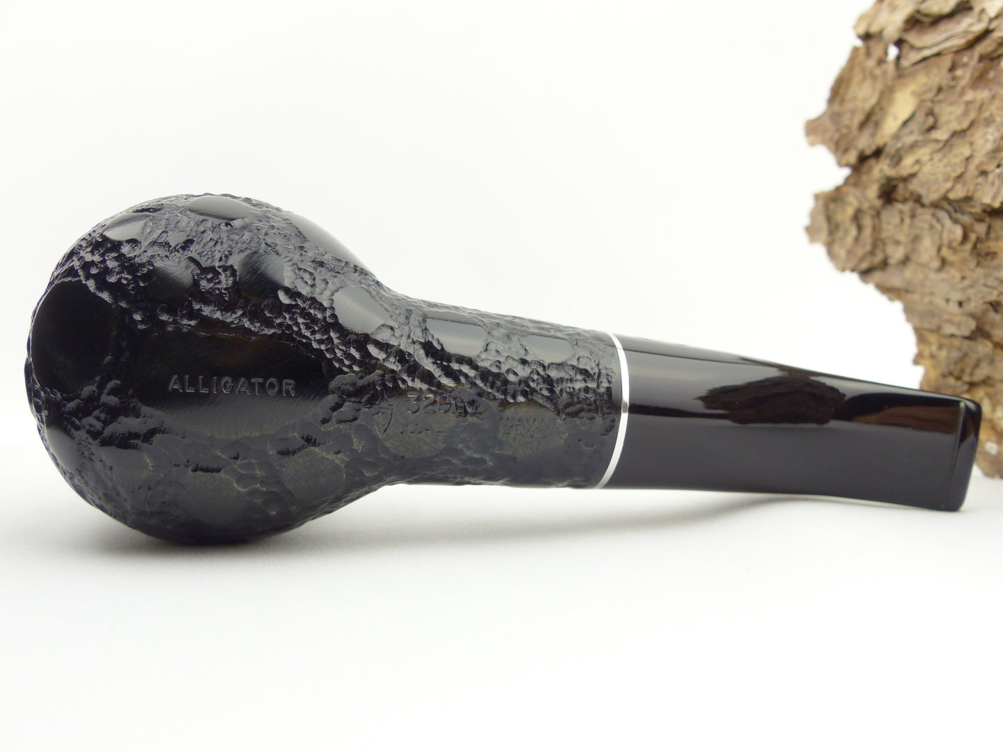 savinelli_alligator_black_320_7