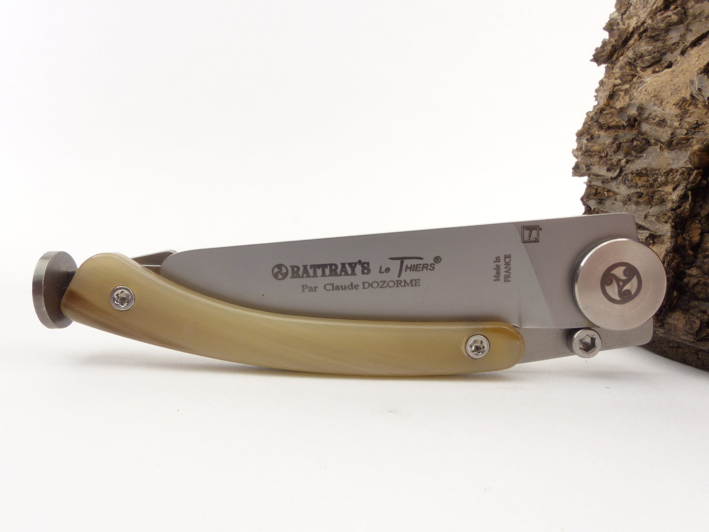 rattrays_pfeifenmesser_explorer_light_horn_1