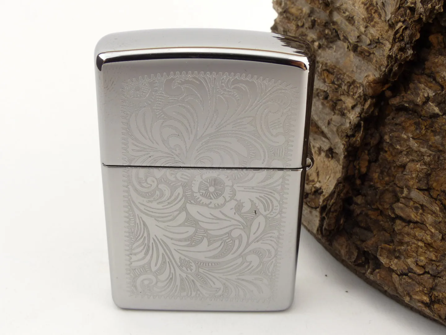 zippo_feuerzeug_venetian_chrome_60000813_3