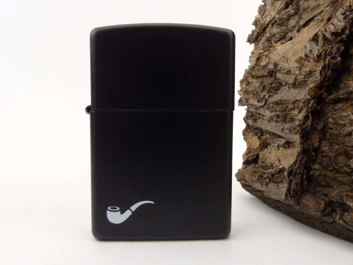 zippo_pfeifen_feuerzeug_schwarz_60001269_1