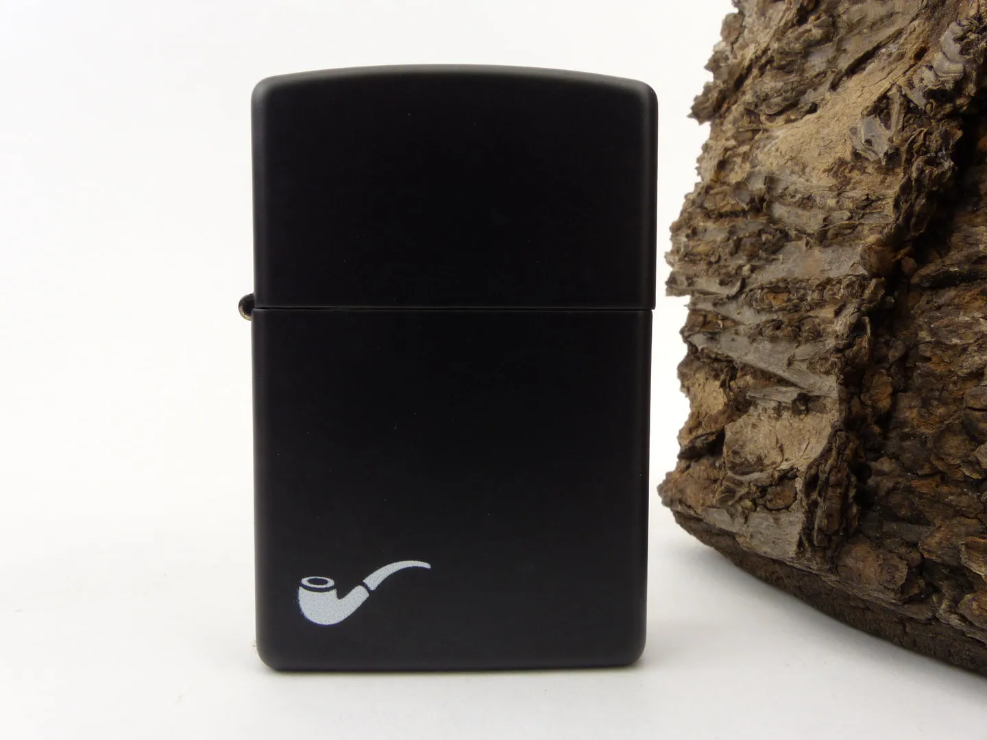 zippo_pfeifen_feuerzeug_schwarz_60001269_1