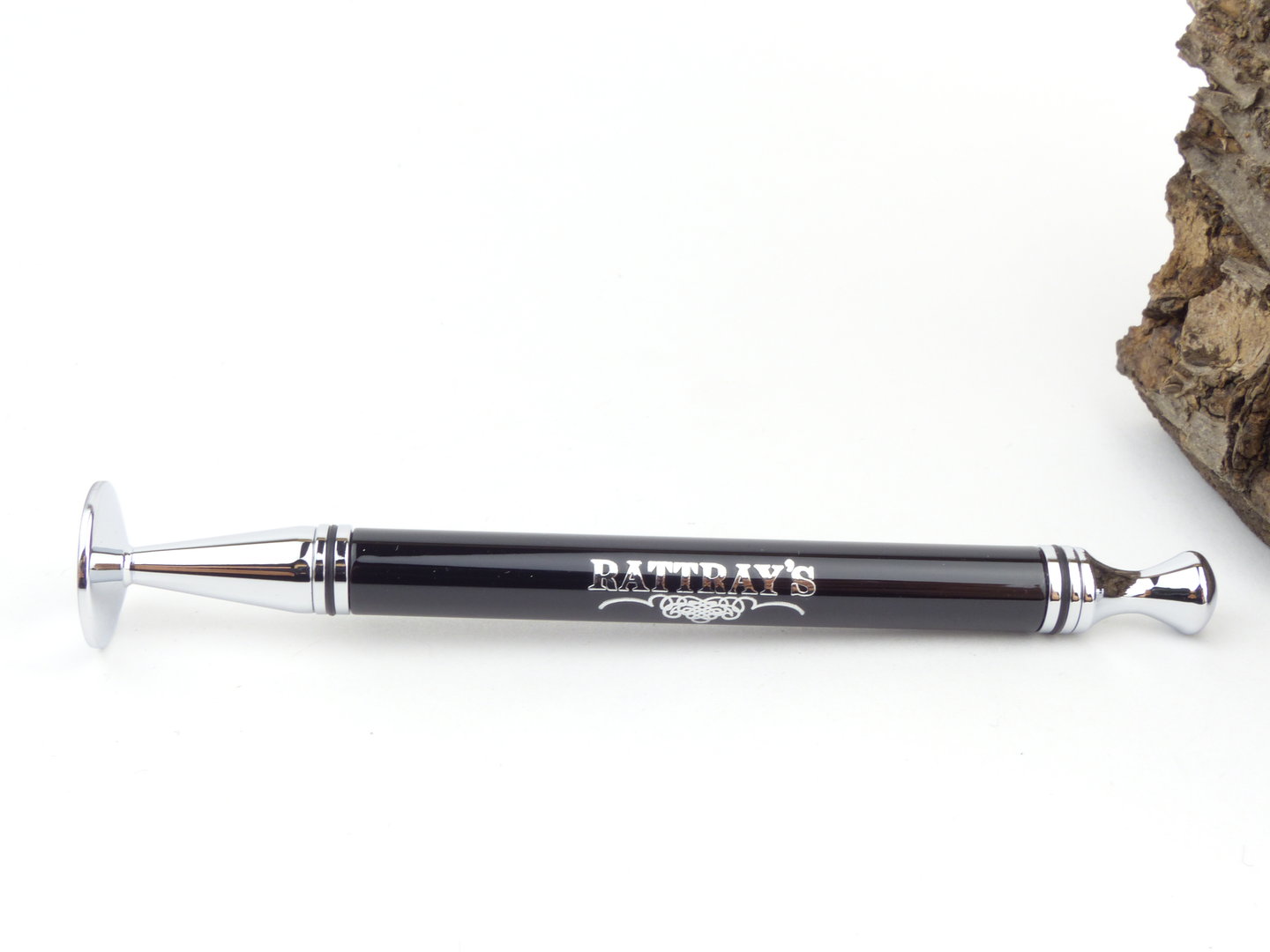 rattrays_pfeifenstopfer_logo_6