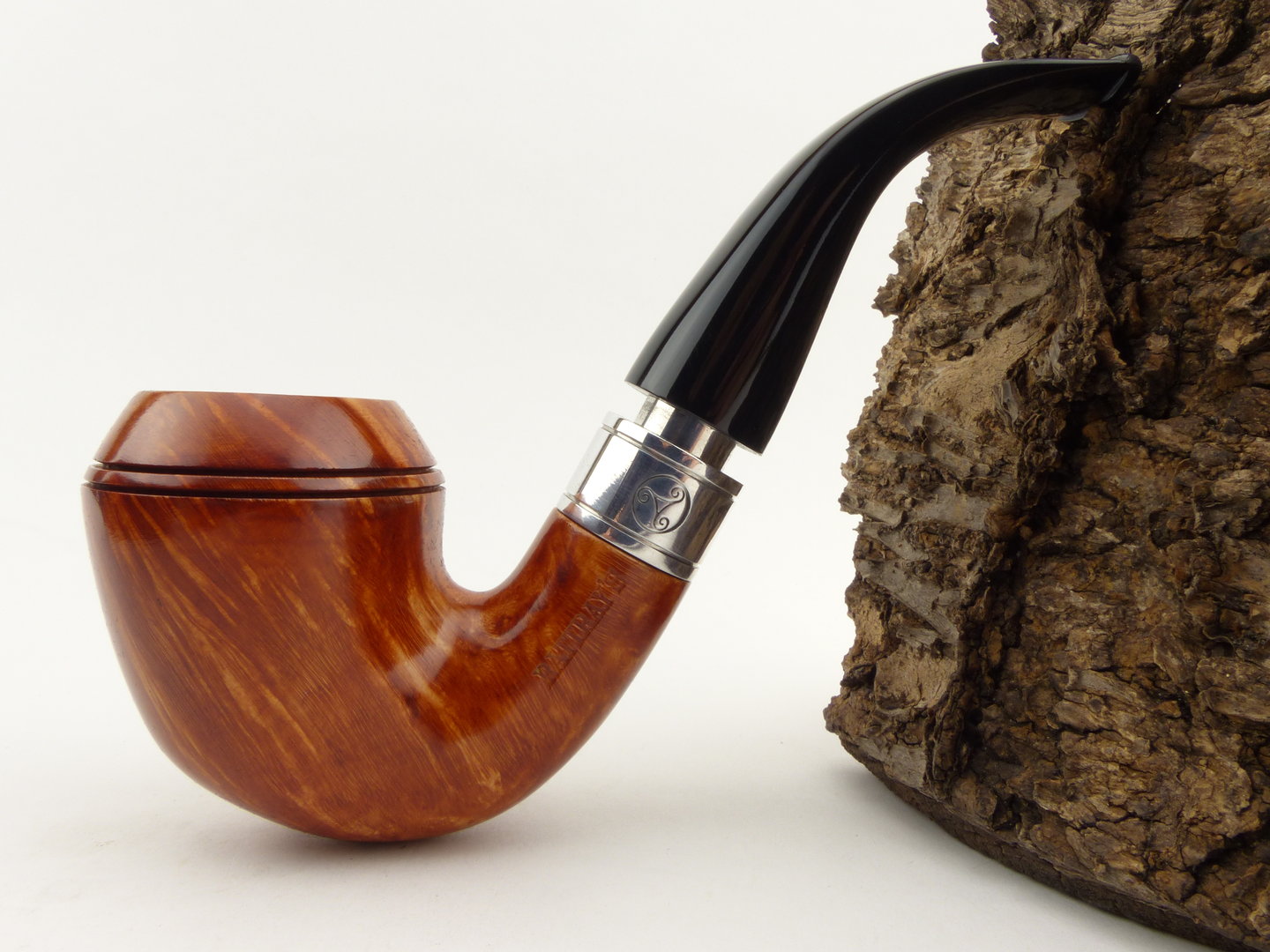 rattrays_monarch_15_light_black_2