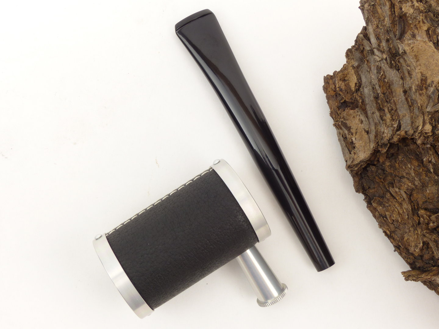 Tsuge_Metal_Tankard_Leather_Black_9