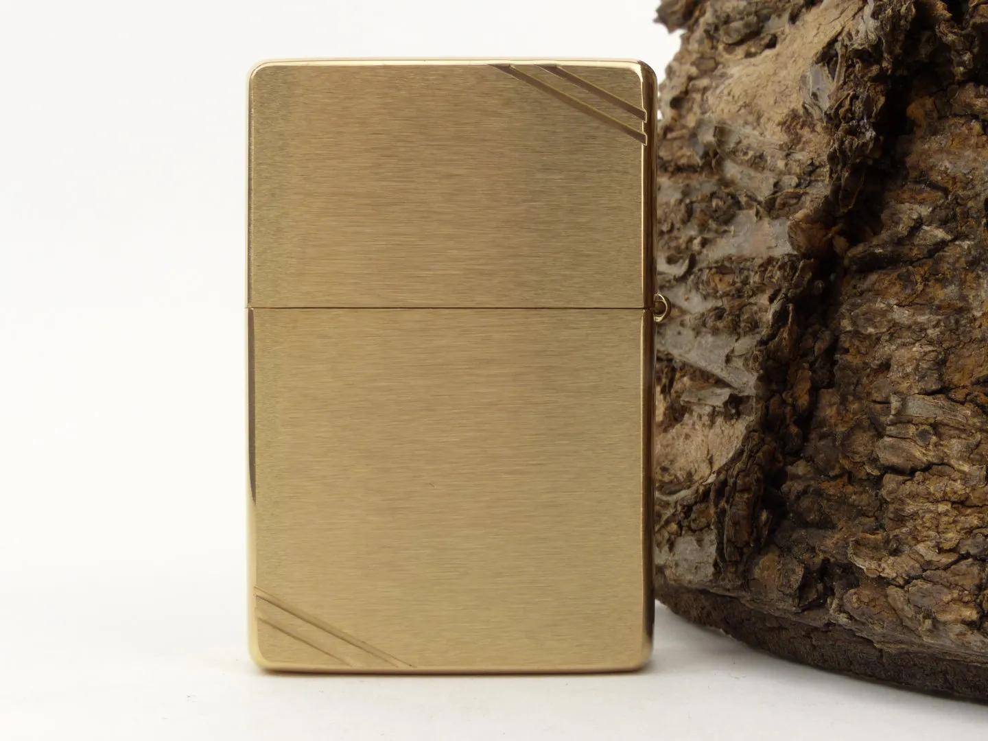 zippo_vintage_stripes_60000808_3