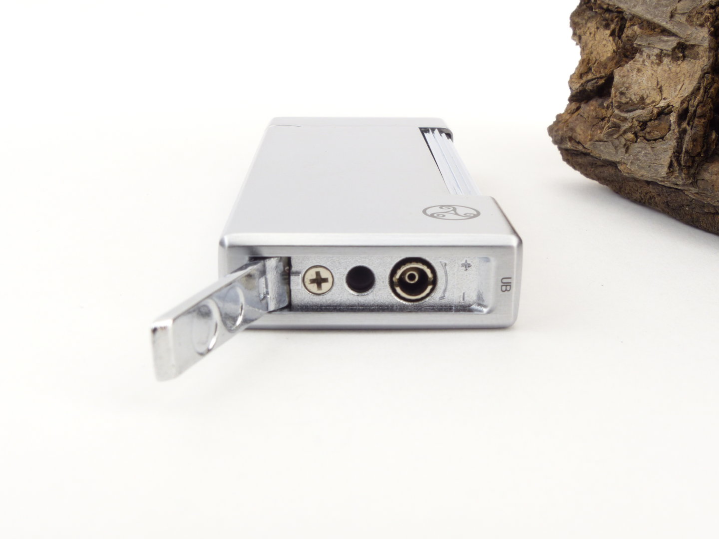 rattrays_grand_pfeifenfeuerzeug_chrome_satin_11