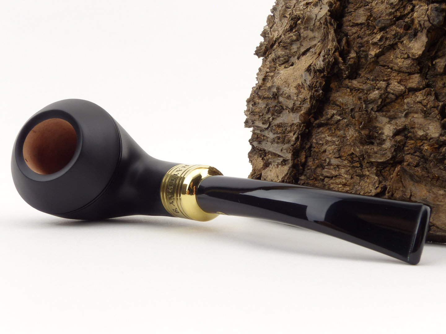 rattrays_majesty_178_black_5