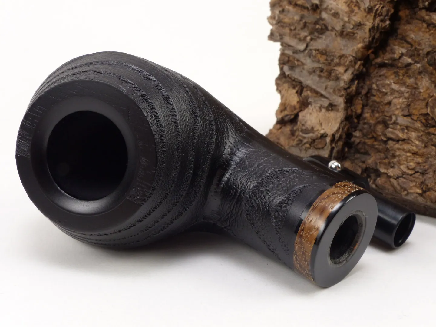 white_elephant_pipe_pfeife_cameroon_3_8_1