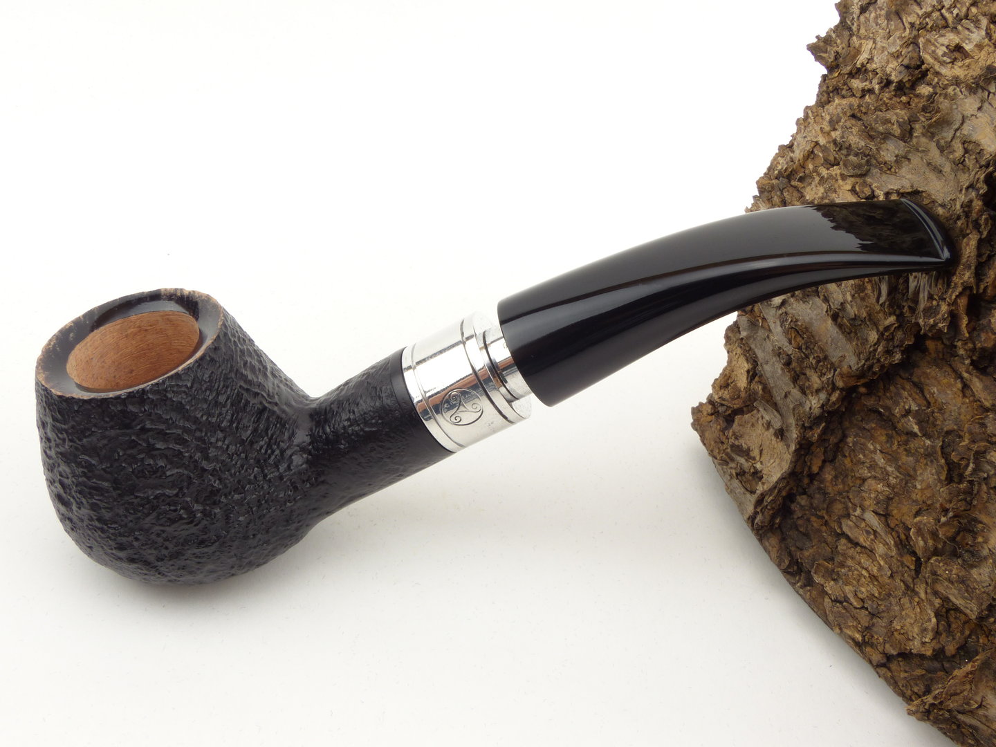 rattrays_monarch_4_sand_black_black_1