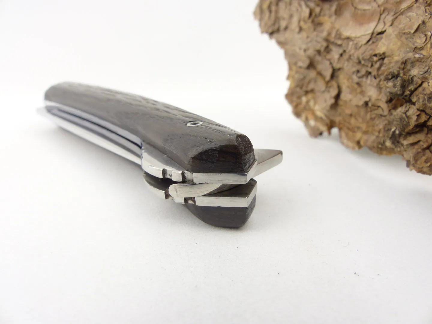 Rattray's Messer Le Thiers Verrou Bog Oak – Produktbild 3