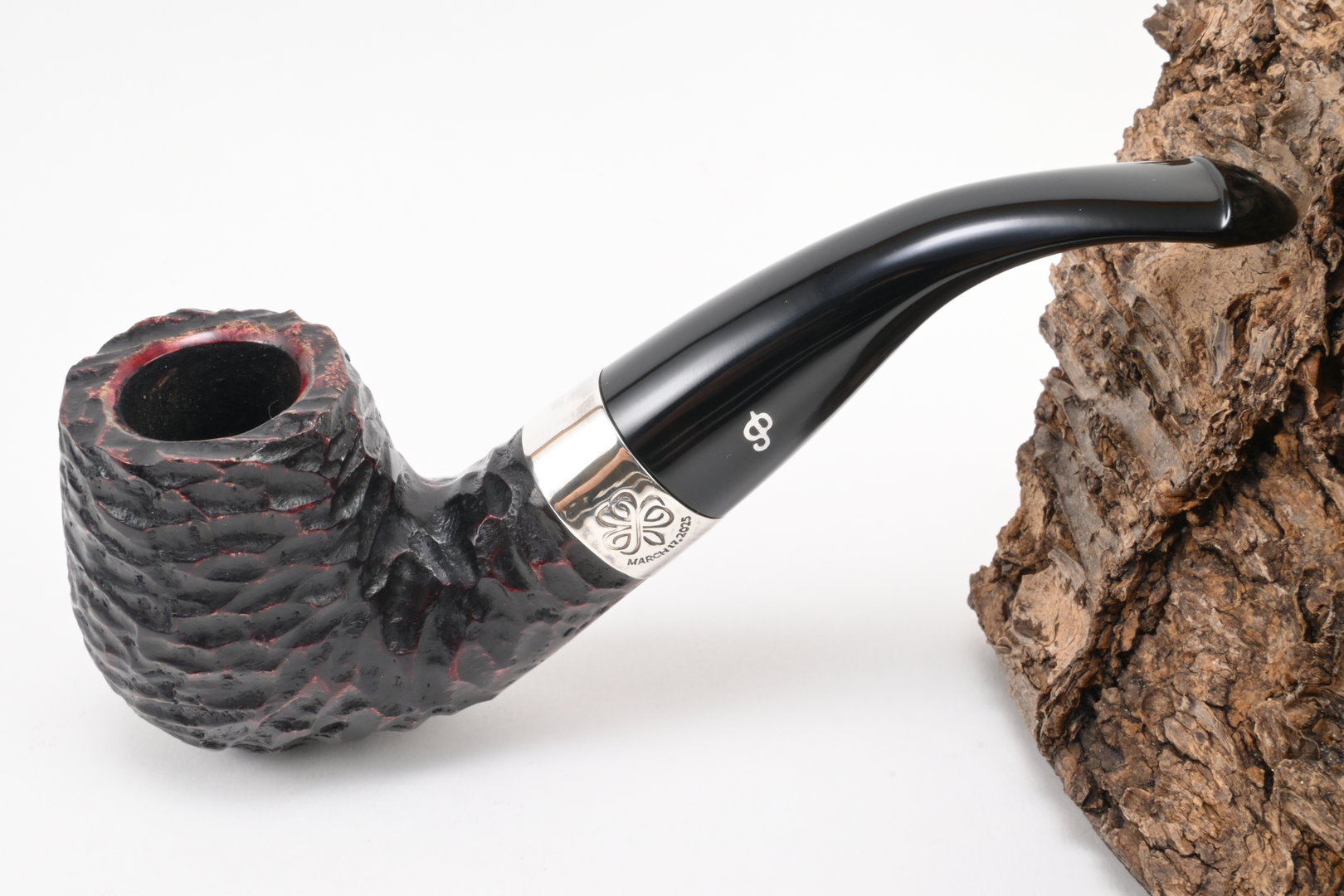 peterson_st_patricks_day_pipe_xl90_rustic_1