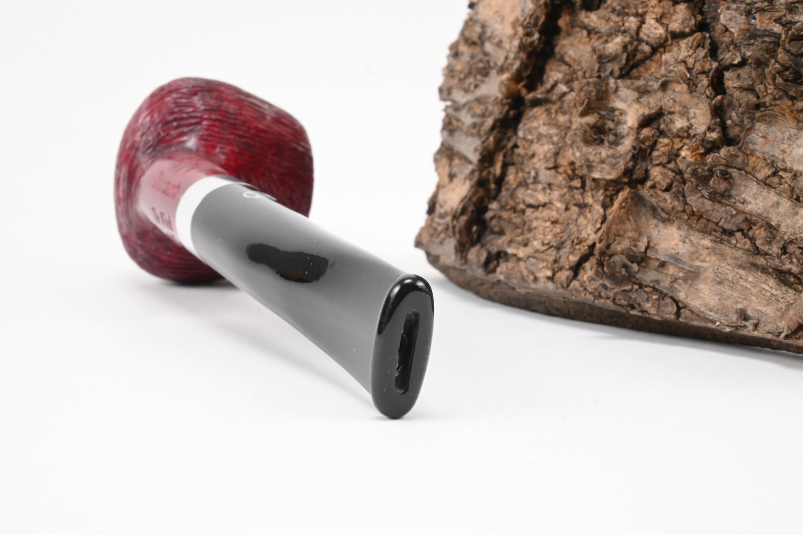 rattrays_the_witch_brush_red_202_4