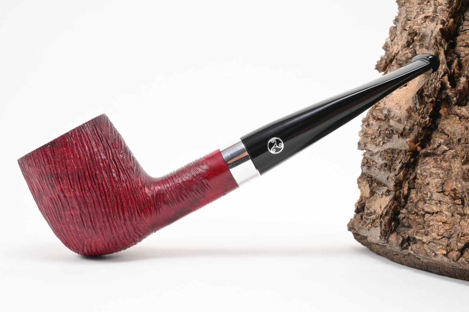 rattrays_the_witch_brush_red_200_2