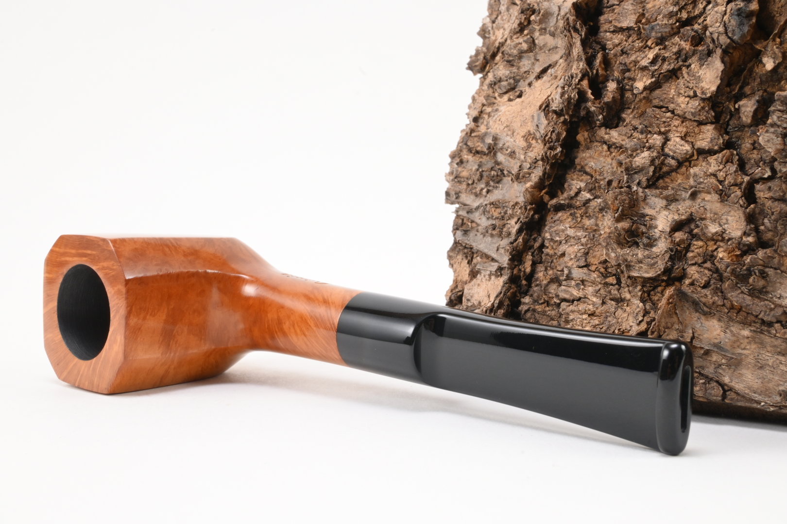 mastro_geppetto_pipe_eximia_light_9_5