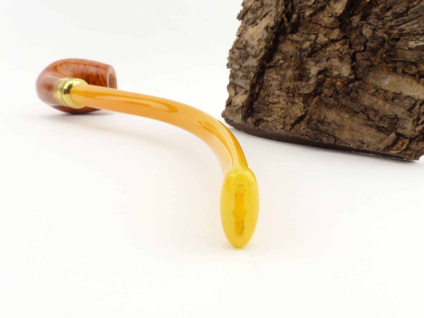 rattrays_the_bagpiper_light_yellow_4