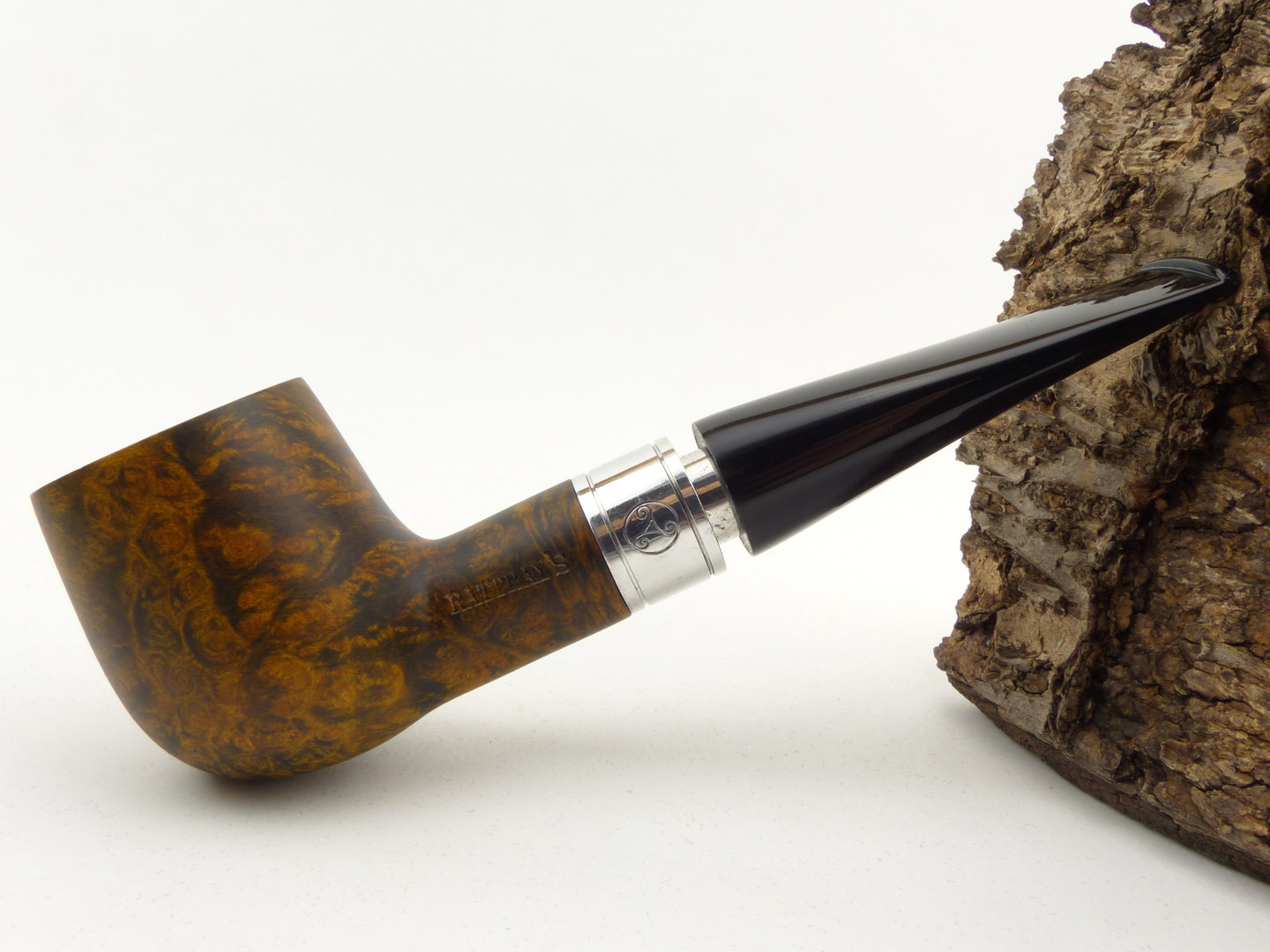 rattrays_monarch_5_contrast_black_2