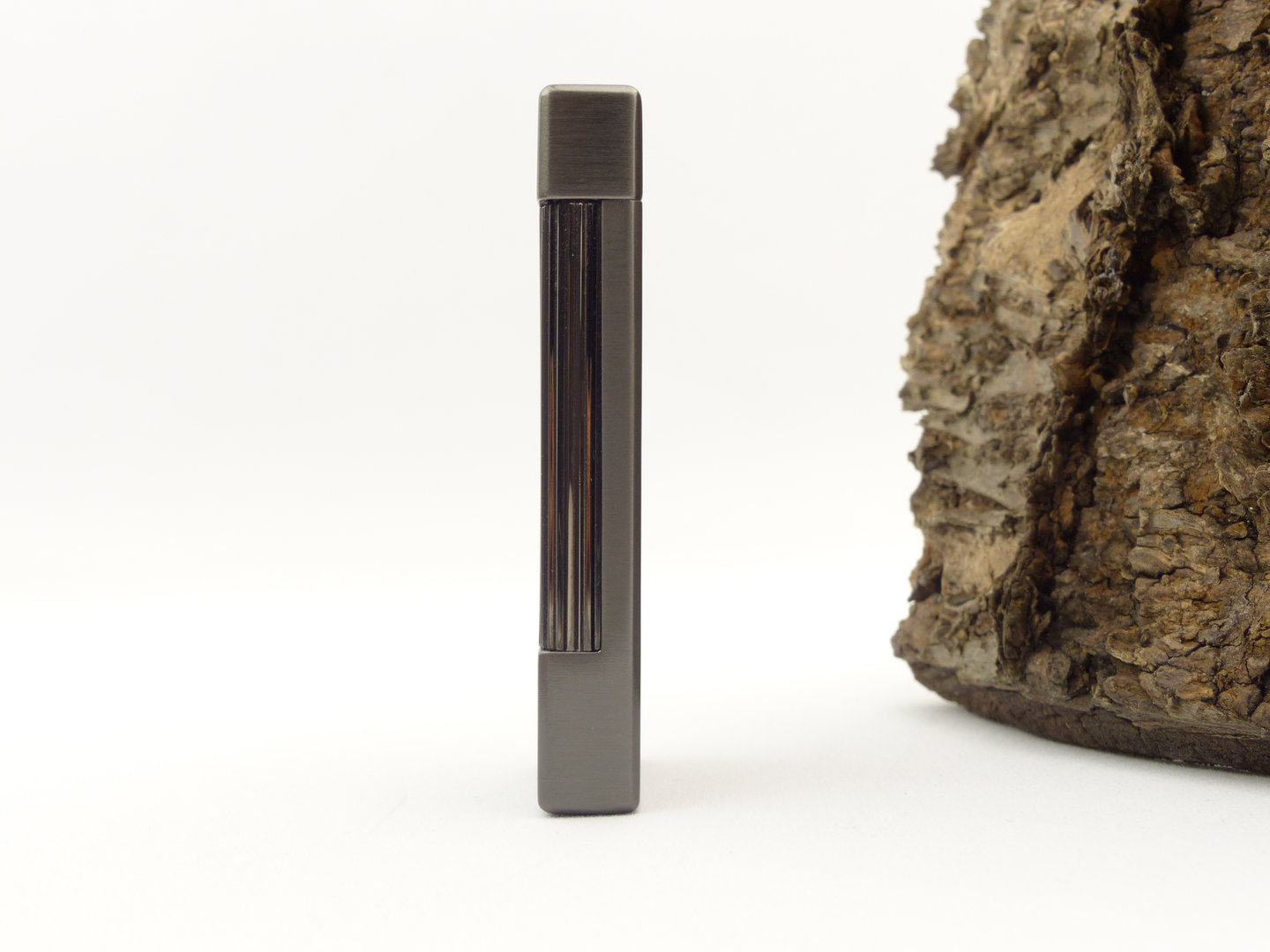 rattrays_grand_pfeifenfeuerzeug_gun_stripes_4