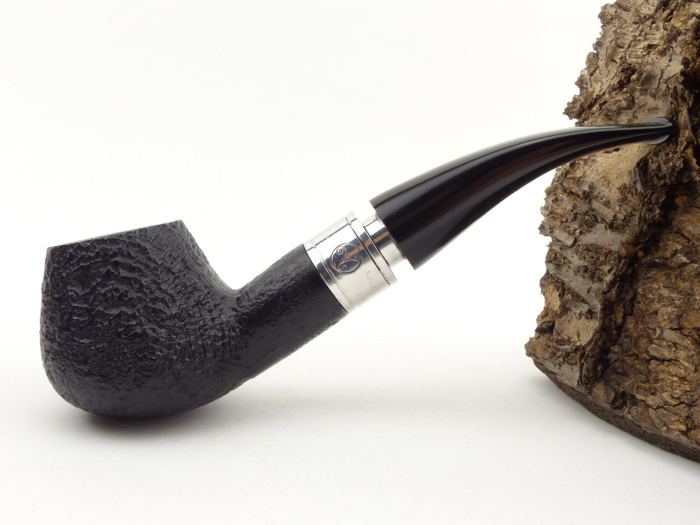 rattrays_monarch_4_sand_black_black_2