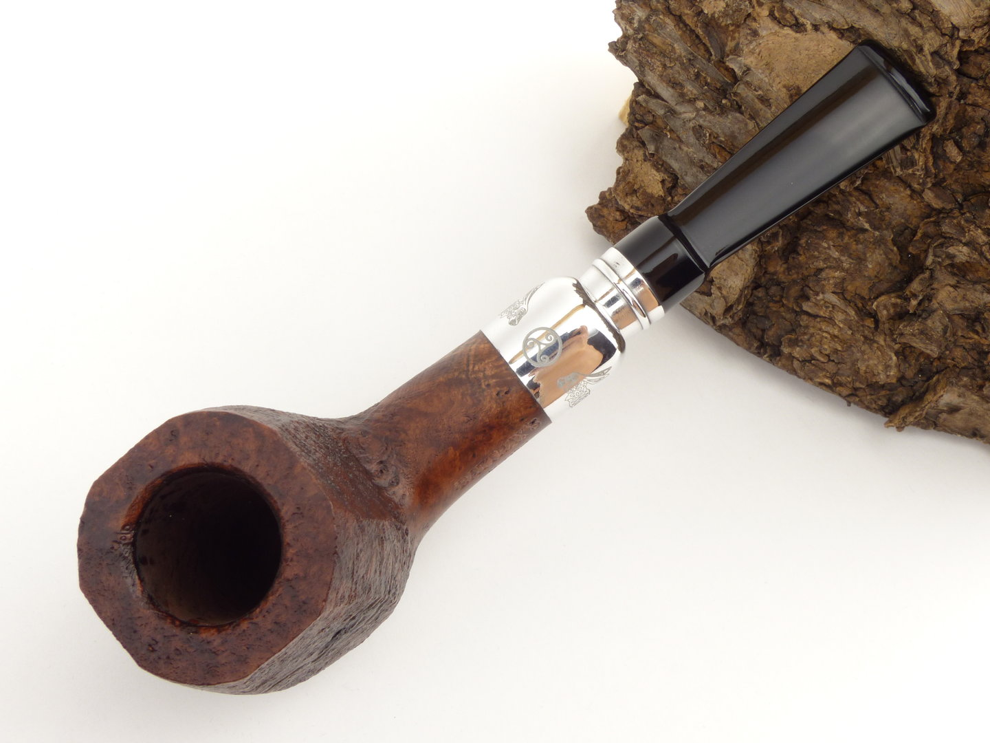 Rattrays_pipe_of_the_year_Jahrespfeife_2023_sand_brown_3