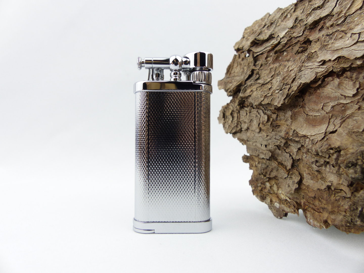 im_corona_64-3211_old_boy_3