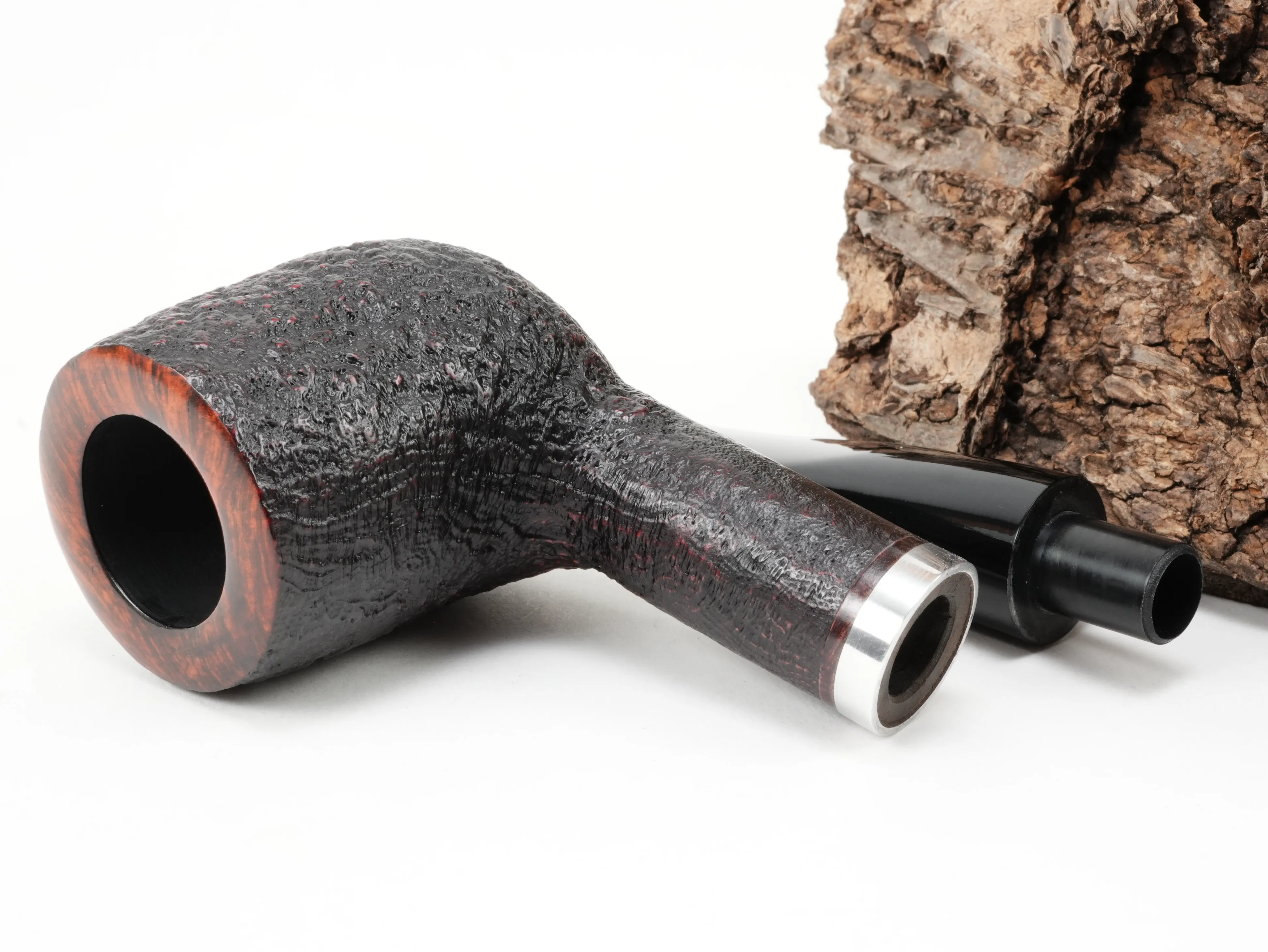 Zerlegte Stanwell København 88 Pfeife mit Blick auf die 9mm Filterbohrung und den Aluminiumring am Holmende