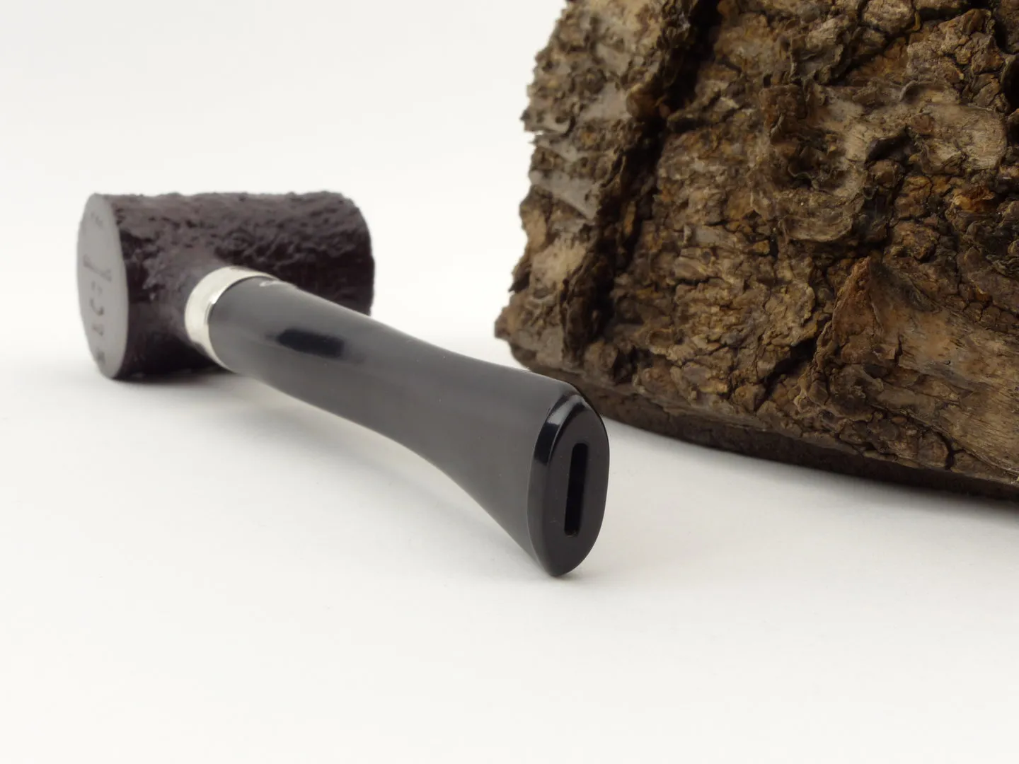 Peterson Christmas Pipe 2023 701 – Produktbild 4