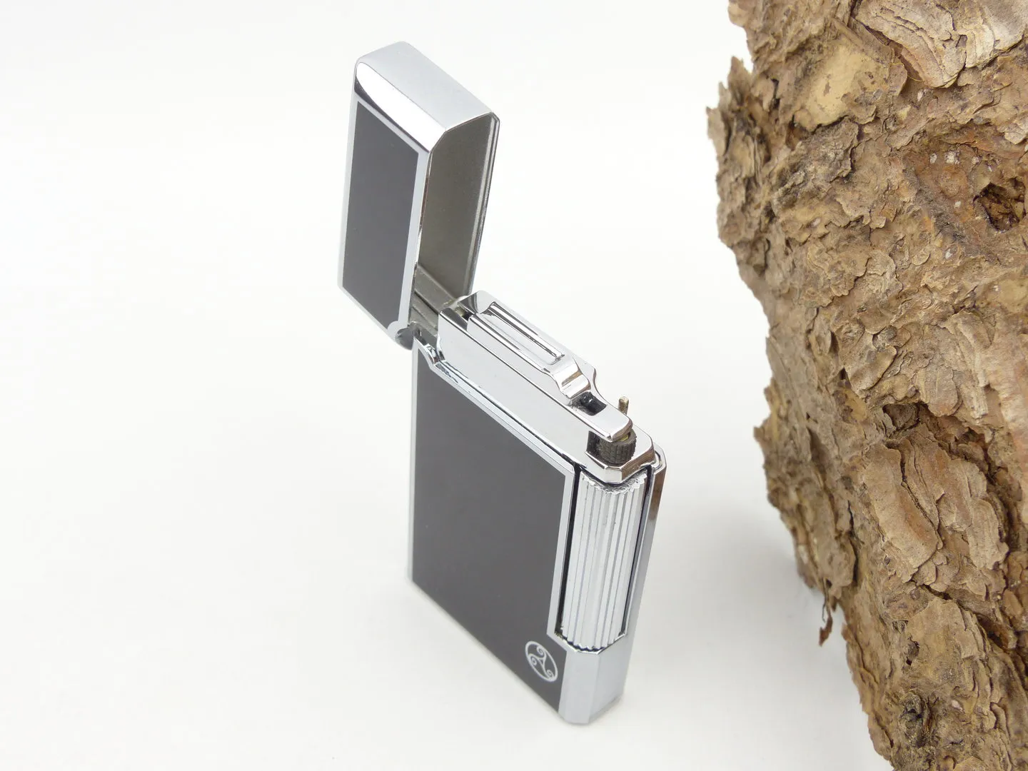 Rattray's Bel Pfeifenfeuerzeug Black Chrome – Produktbild 5