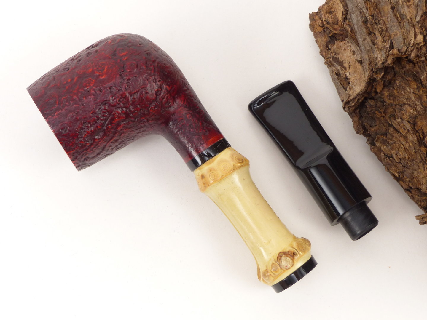 rattrays_bamboo_billiard_sand_red_filter_9