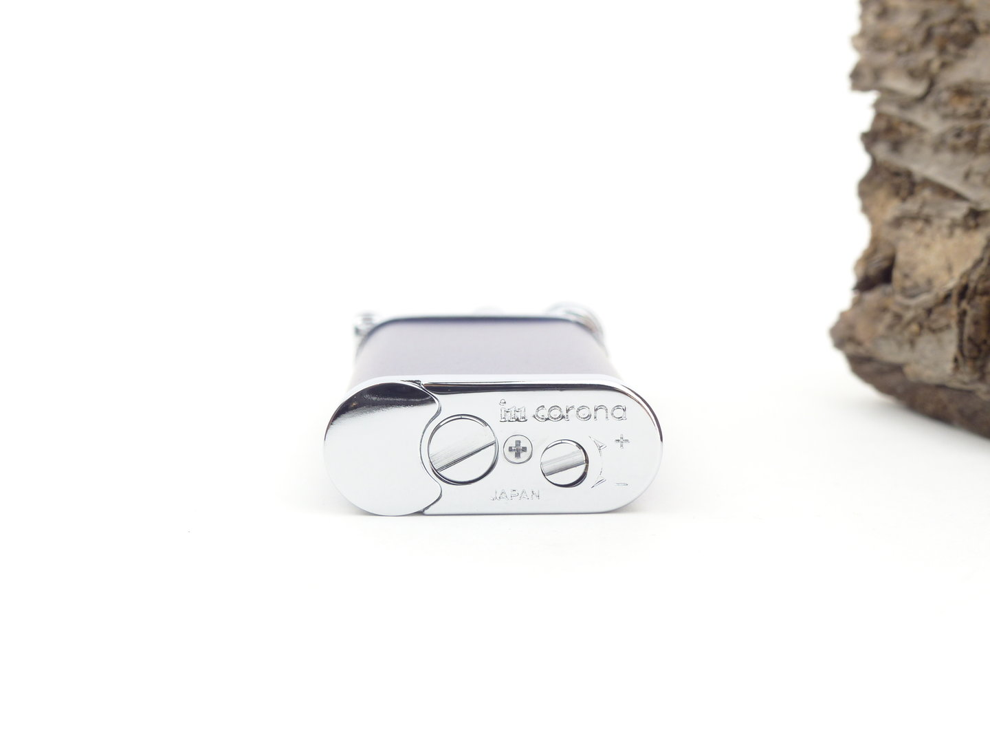 im_corona_old_boy_64-3109_5