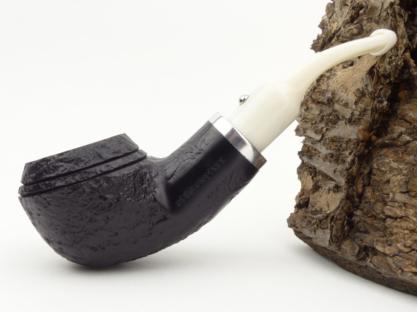 white_elephant_ebony_ivory_sand_3_2