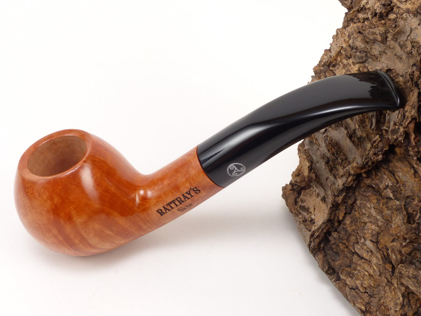 rattrays_skye_light_210_1