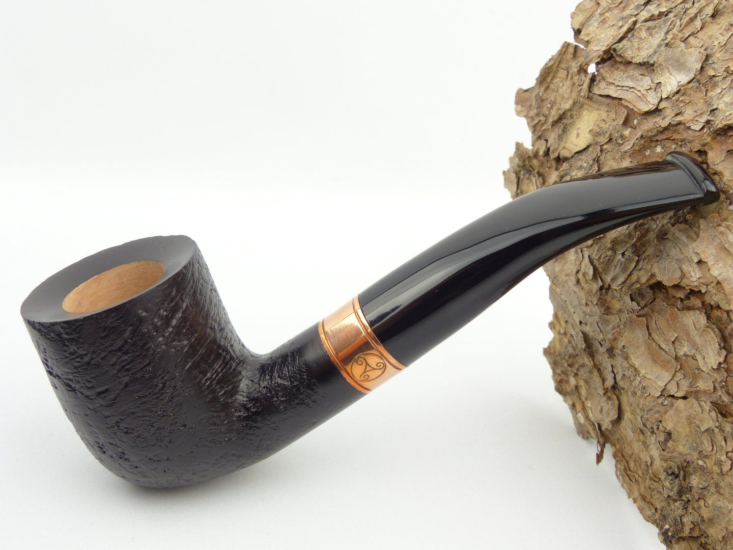 rattrays_distillery_106_sand_schwarz_1_2