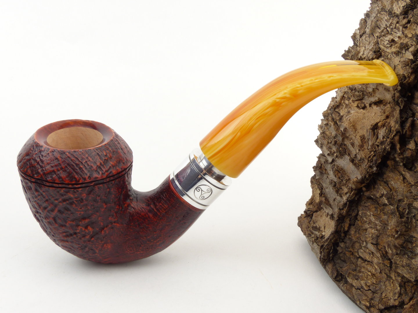 rattrays_monarch_15_sand_1