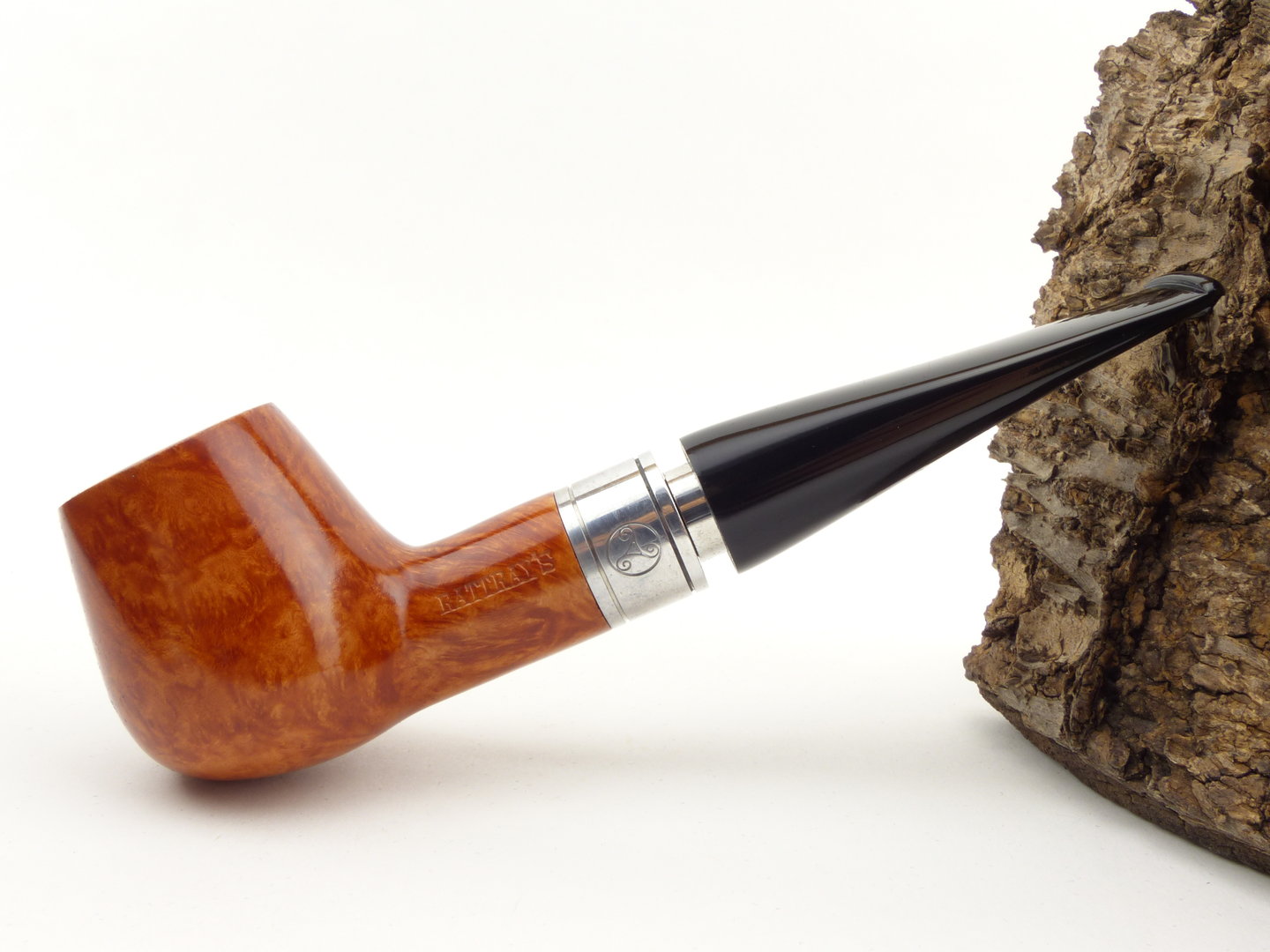 rattrays_monarch_18_light_black_2