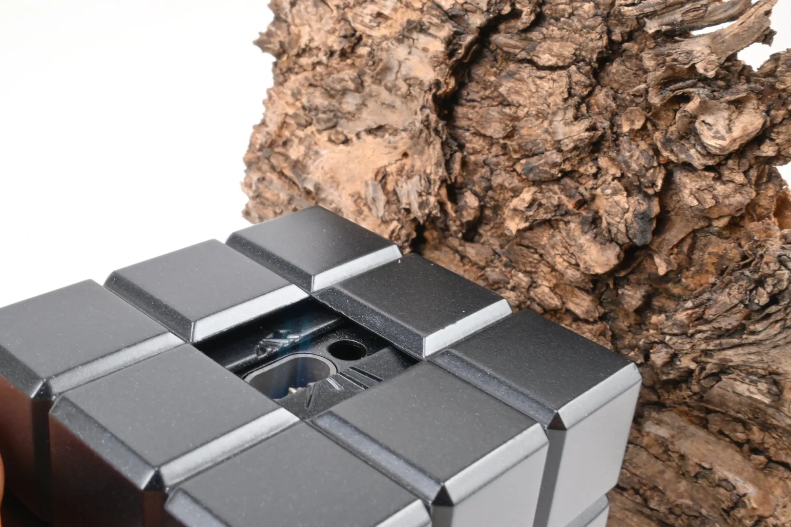 Colibri_Tischfeuerzeug_Heritage_Cube_Schwarz_5