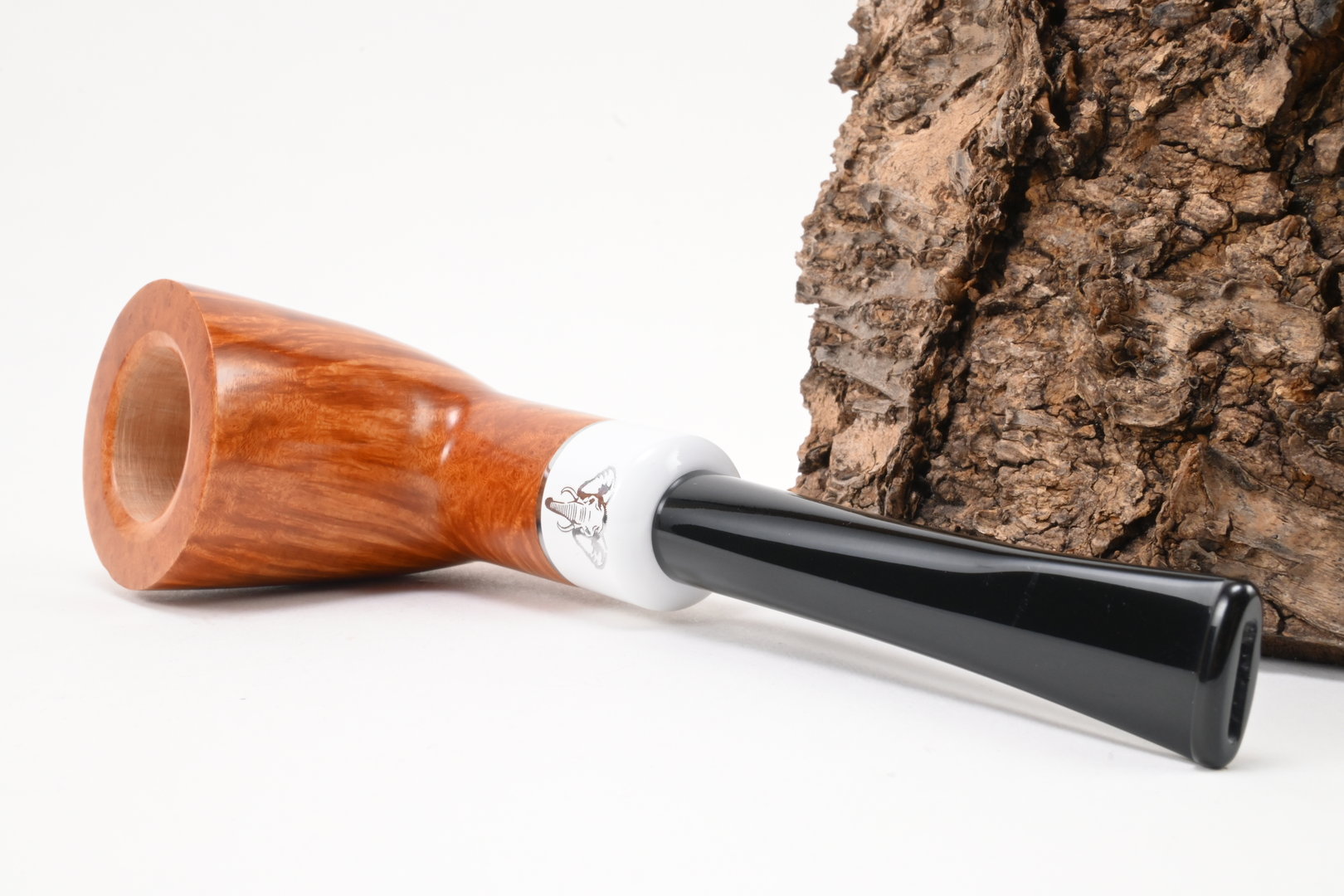 white_elephant_pipe_pfeife_kenya_light_13_5