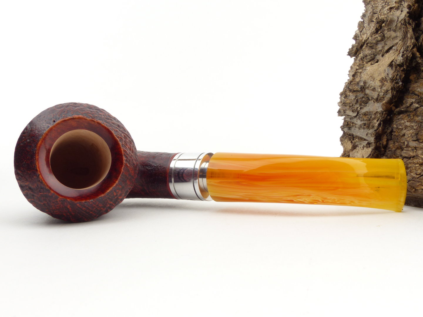 rattrays_monarch_15_sand_6