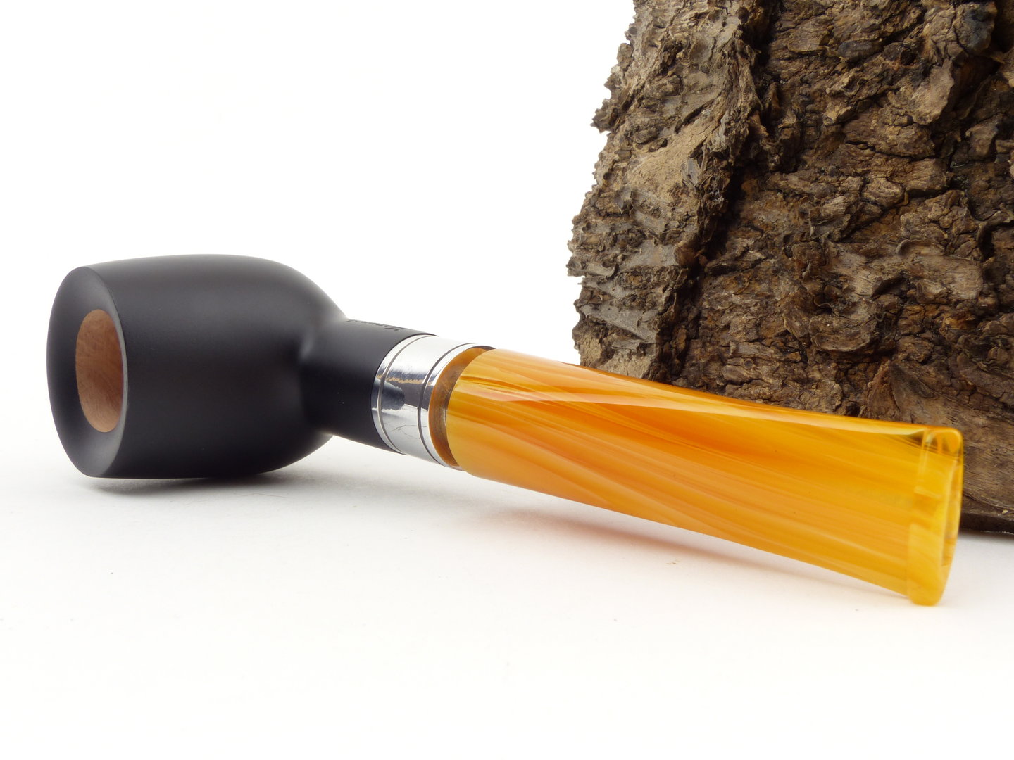 rattrays_monarch_5_black_5