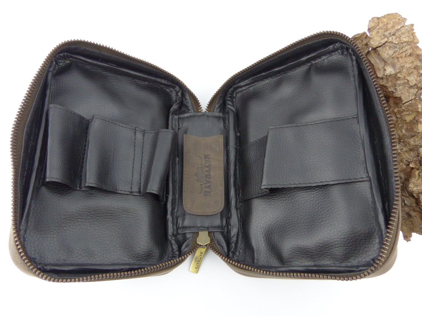 rattrays_pfeifentasche_peat_pb2_5