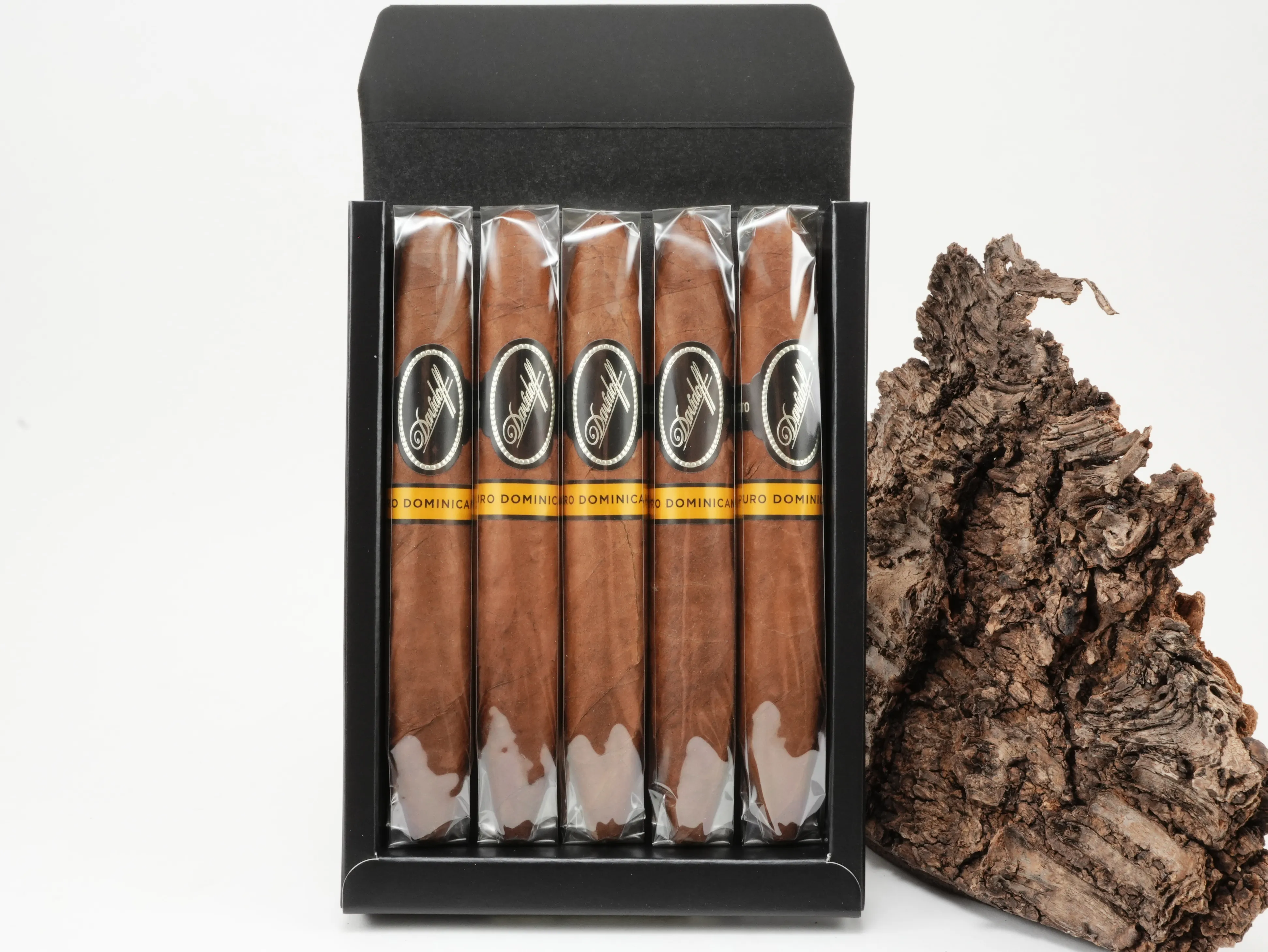 Zigarre Davidoff Puro Dominicano Perfecto Bild 3