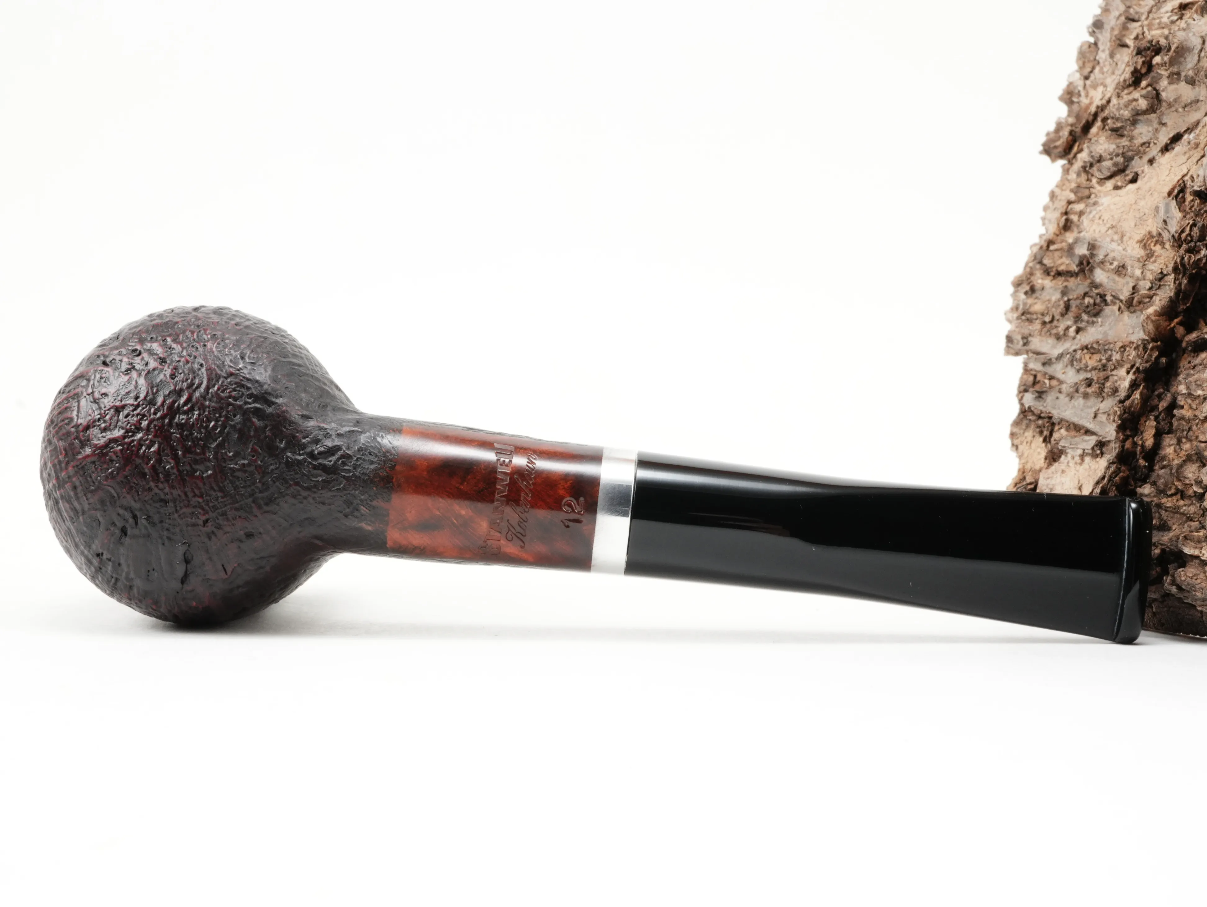 Unterseite der Stanwell København 12 Pfeife mit glatt polierter Fläche und Stempelung Stanwell København 12