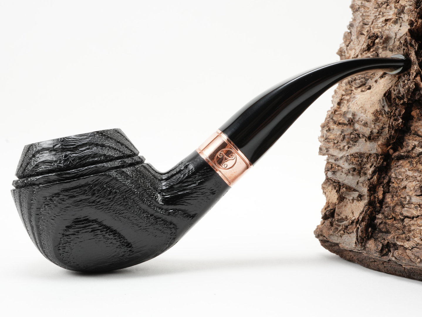 rattrays_distillery_105_G_black_2_2