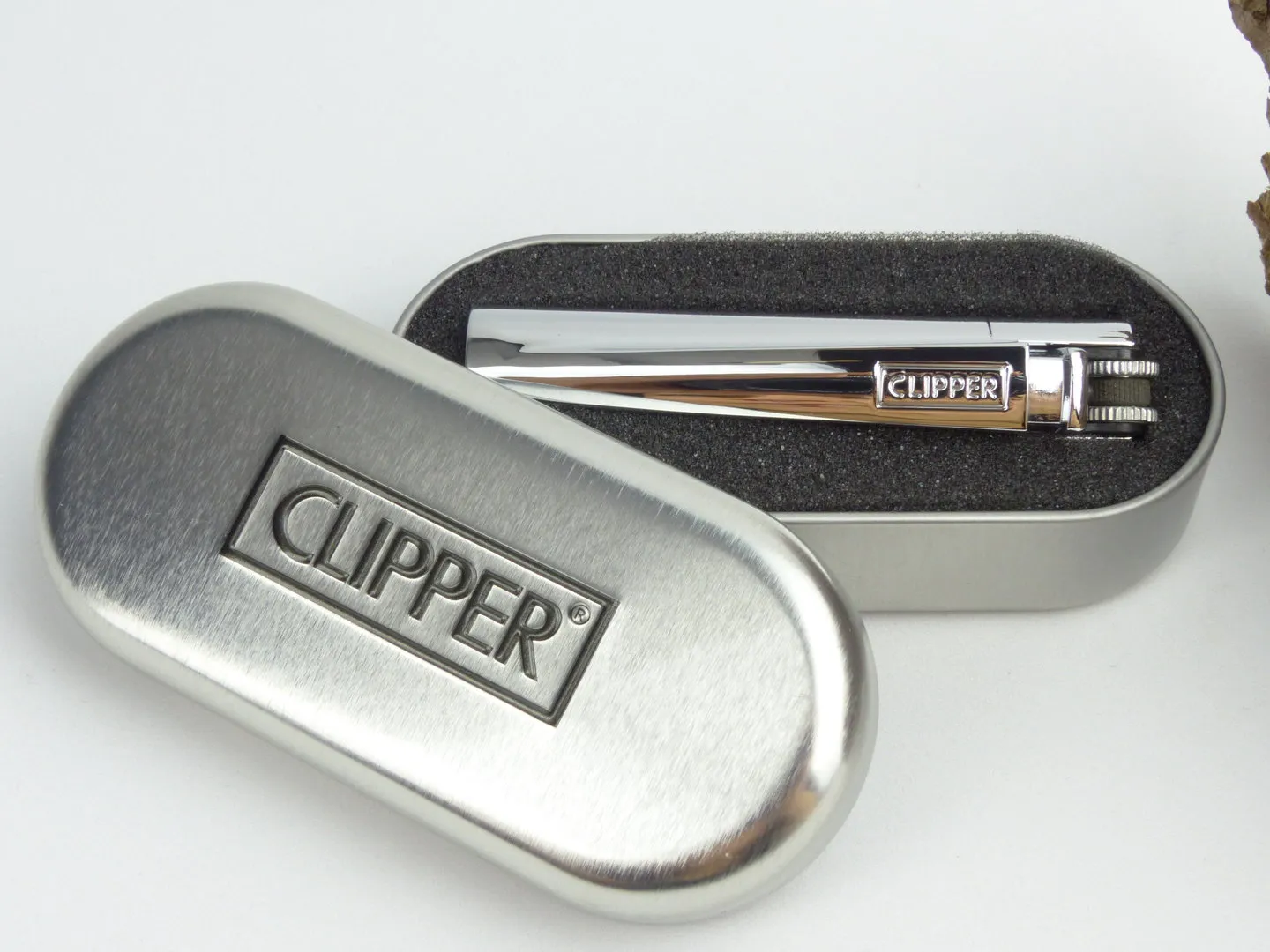 Clipper Pfeifenfeuerzeug chrom mit Box – Produktbild 7